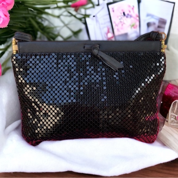Vintage Black Metal Mesh Whiting & Davis Purse - Picture 3 of 4